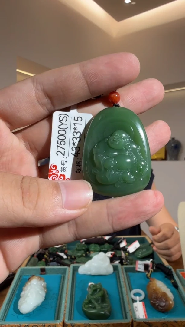 和田玉未镶嵌颈饰YS