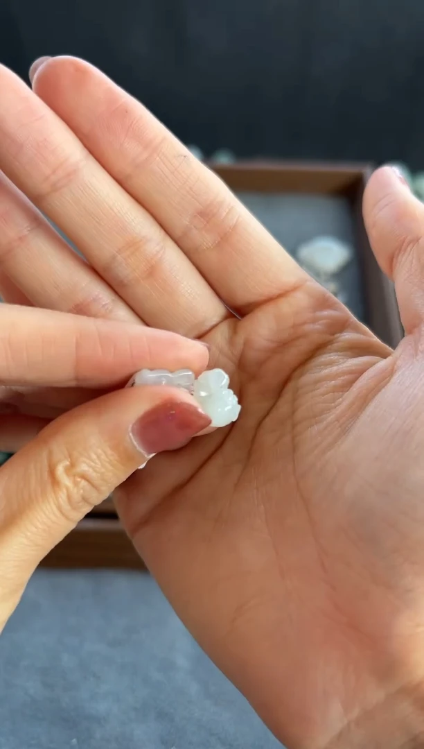 【闪购商品】翡翠吊坠(不含链)未镶嵌292号