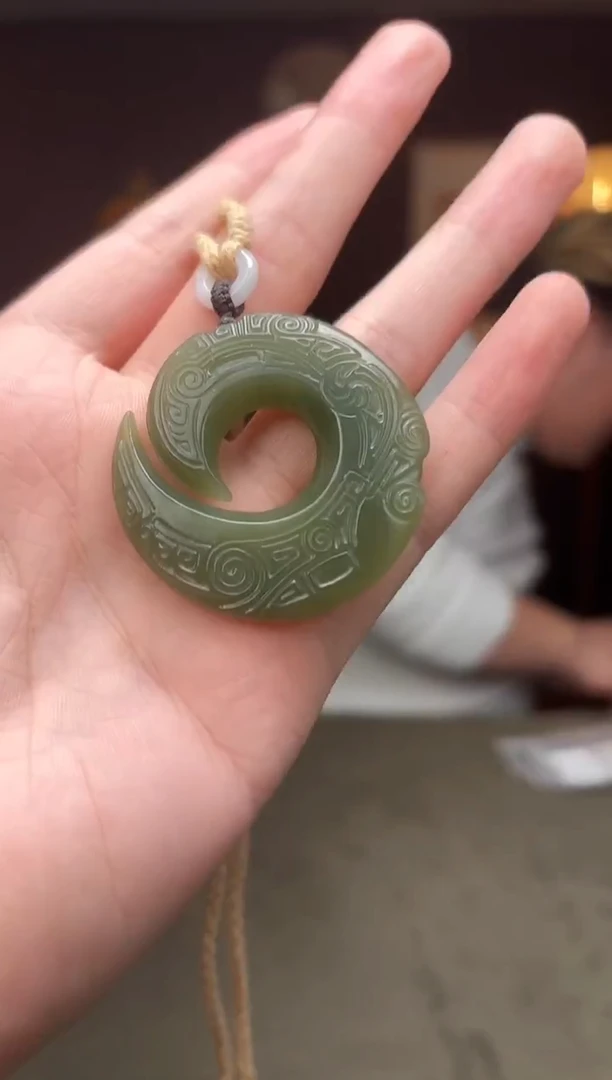 未镶嵌和田玉挂件z5