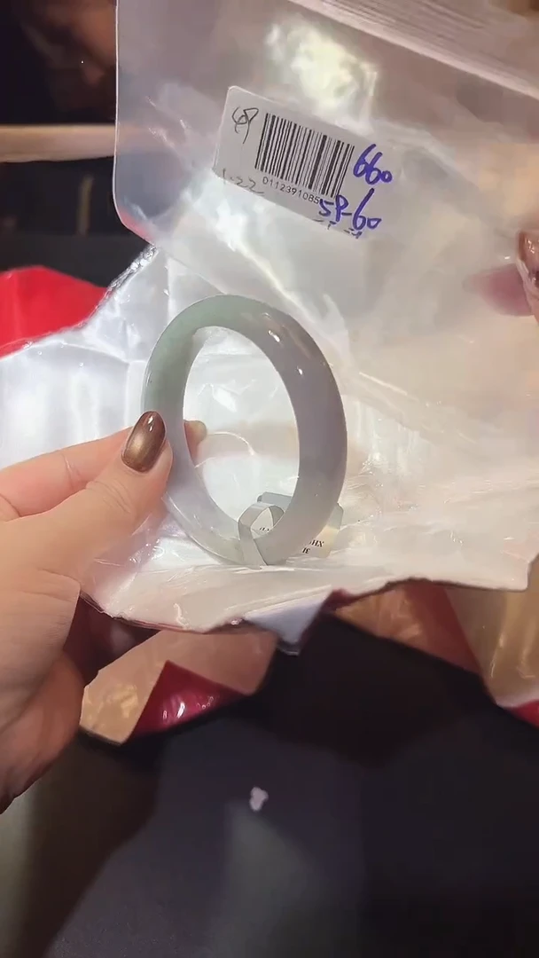 【闪购商品】翡翠手镯未镶嵌翡翠手镯