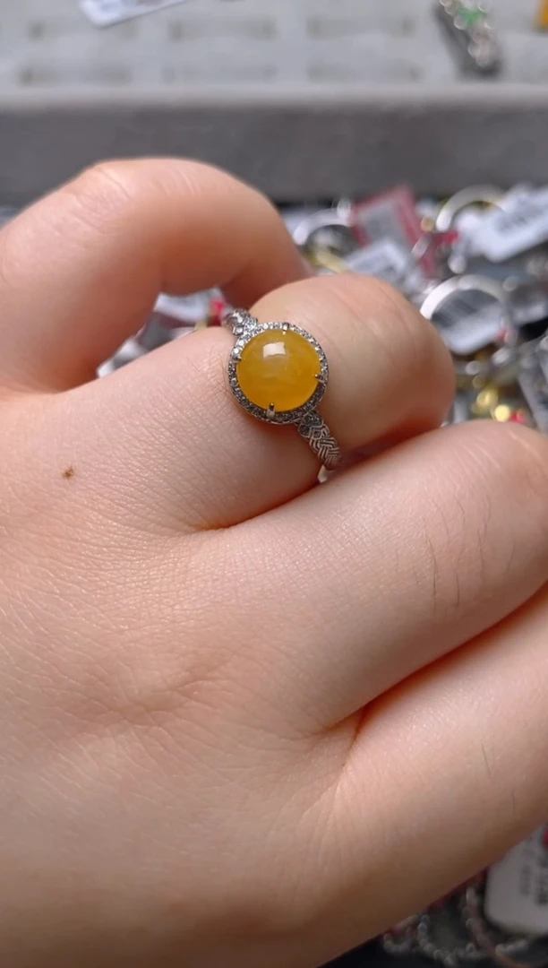 银S925镶嵌戒指翡翠百内无证书