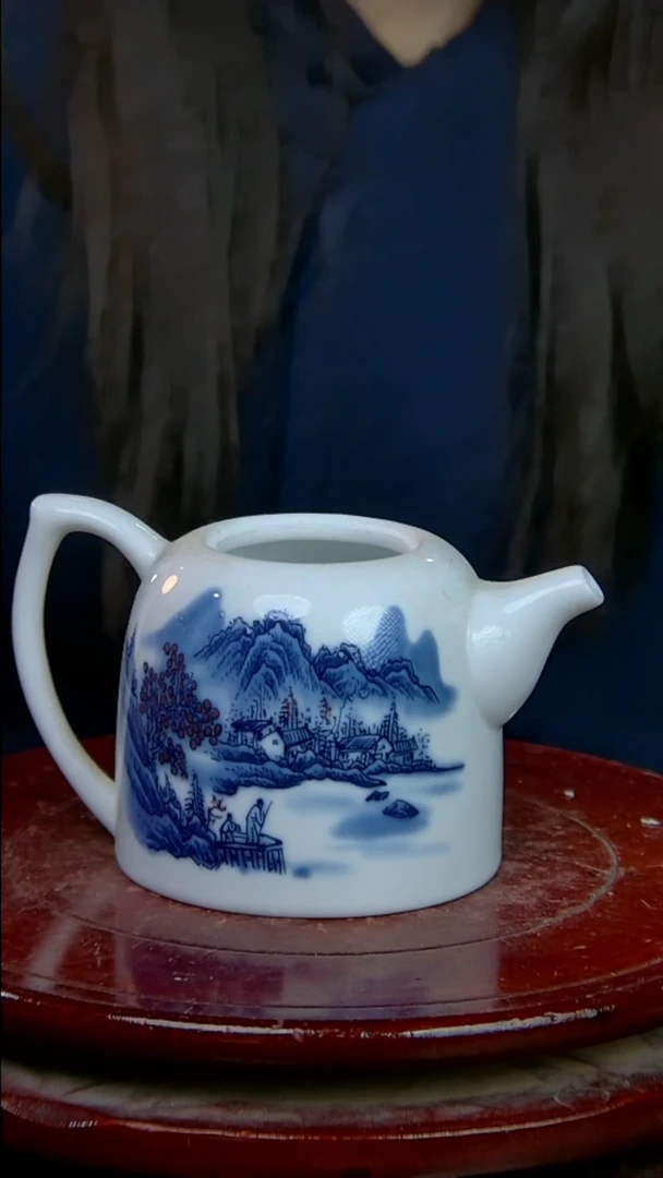 摆件陶山水手把壶