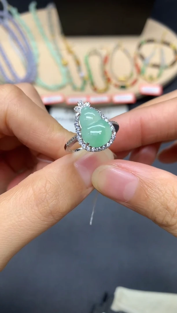 翡翠戒指银S925镶嵌葫芦【多样性发其一】