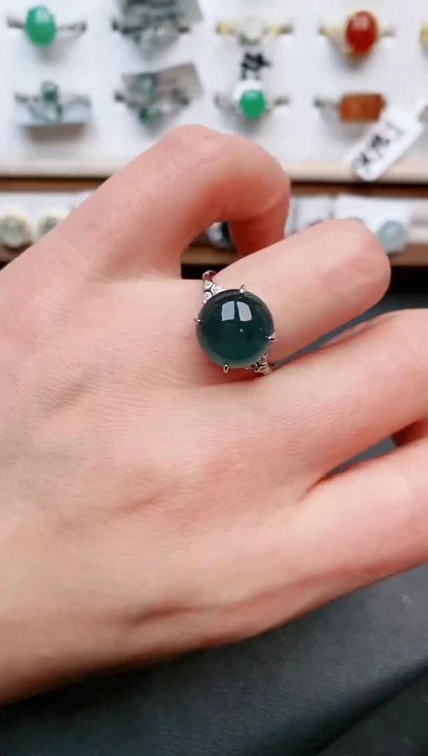 【闪购商品】翡翠戒指银S925镶嵌.....