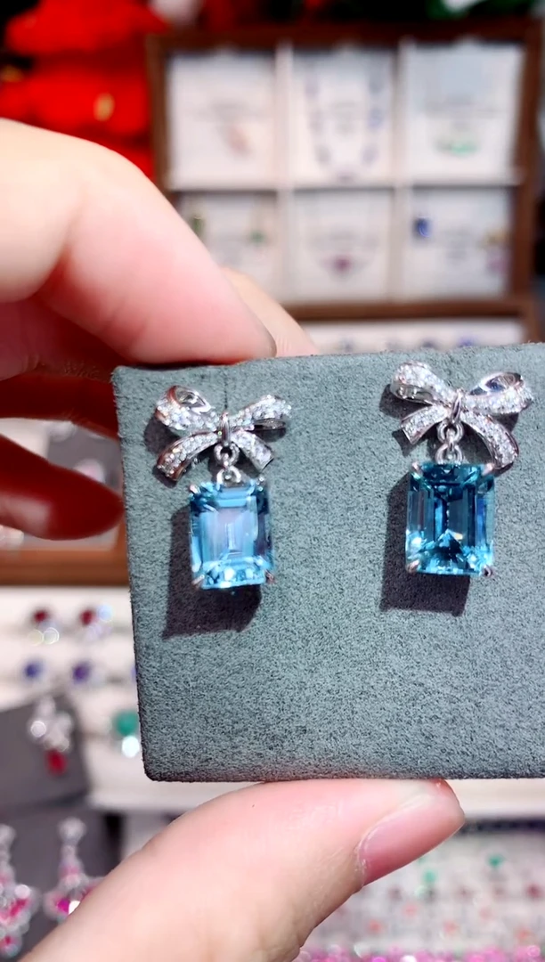18K金镶嵌耳饰海蓝宝石4.49ct/天然宝石/七天无理由