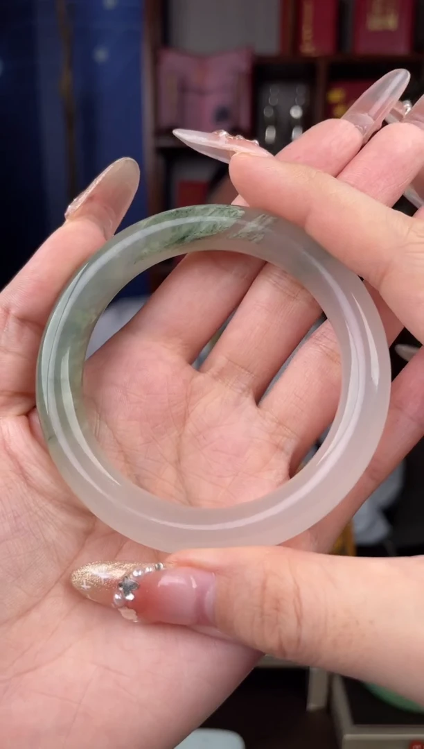 【闪购商品】和田玉手镯未镶嵌和田玉手镯