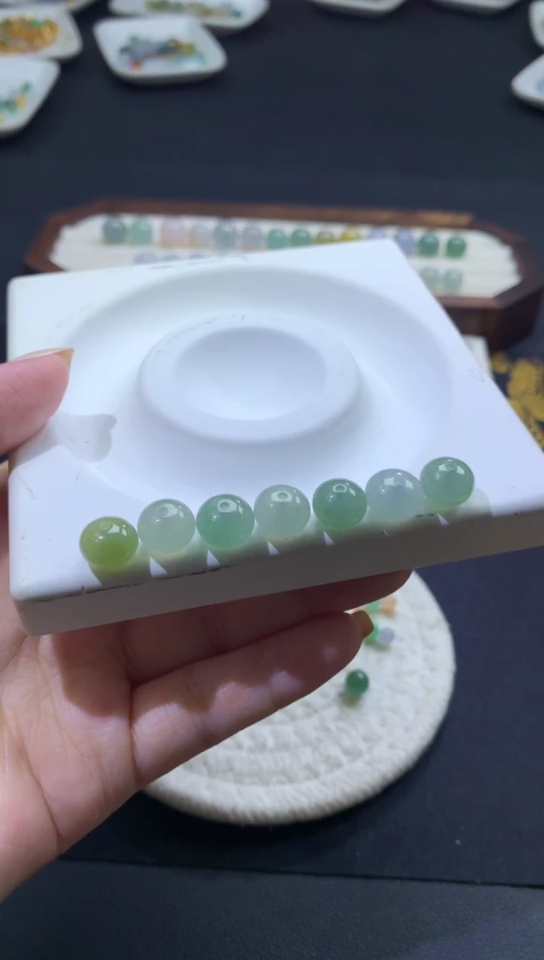 未镶嵌定制翡翠拾**生卡9.4-10.1-7