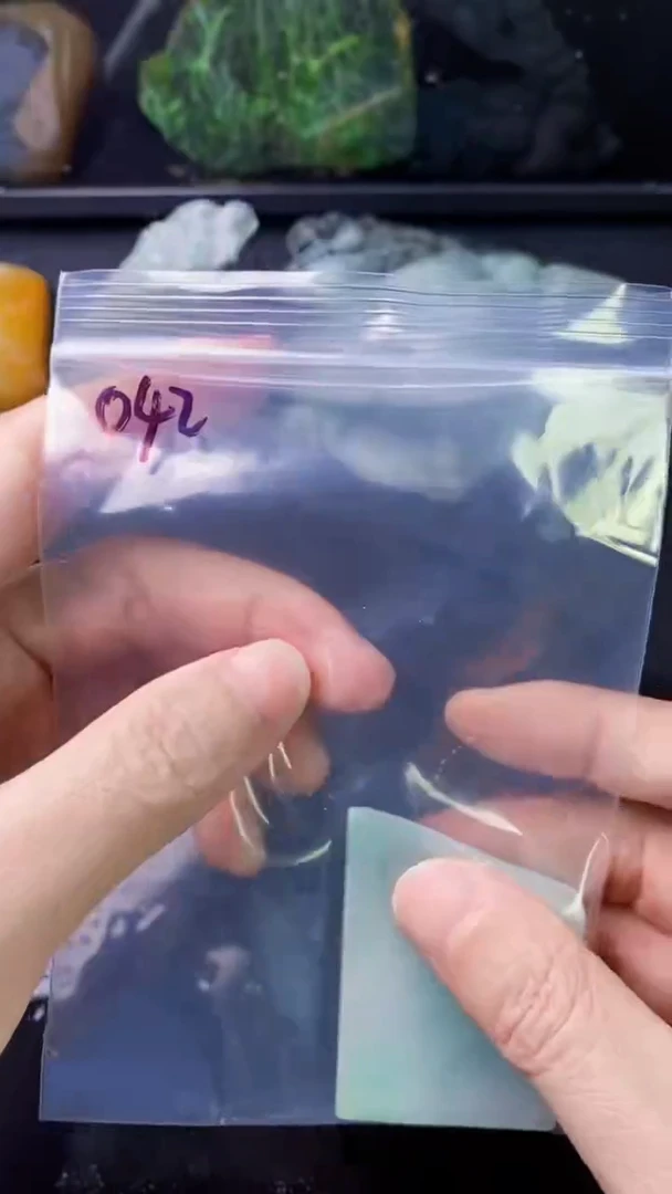 【闪购商品】翡翠颈饰未镶嵌042天然A货翡翠