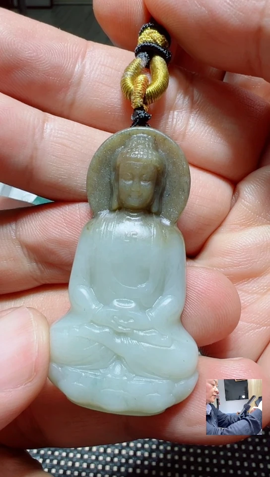 和田玉未镶嵌颈饰吊坠