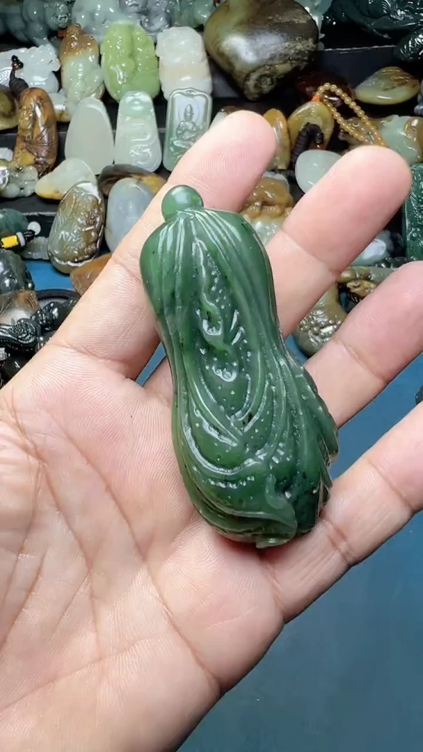 未镶嵌和田玉把件-