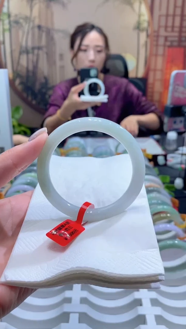 未镶嵌手镯翡翠000070636