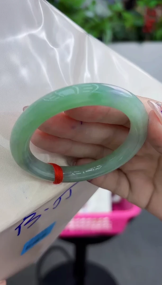 【闪购商品】翡翠手镯未镶嵌翡翠手镯