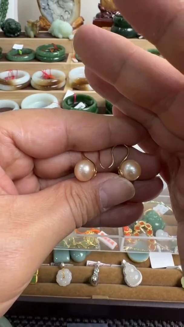 颈饰银S925镶嵌和田玉耳饰一对