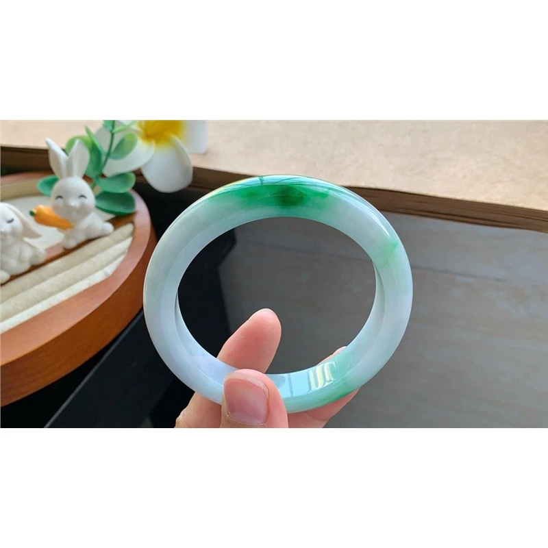 03.30批2488号56.2-12.6-8.8！超辣艳阳绿色镯！天然翡翠