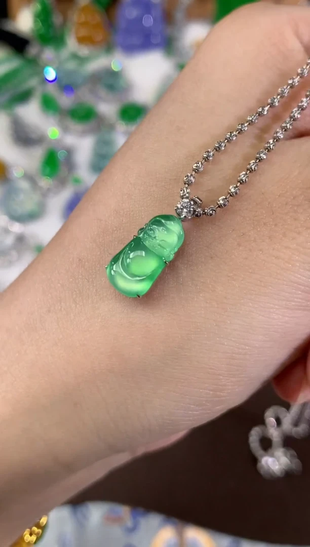 吊坠(不含链)18K金镶嵌翡翠A711|19800