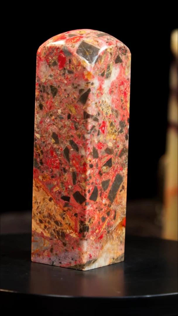 鸡血石刘关张鸡血石