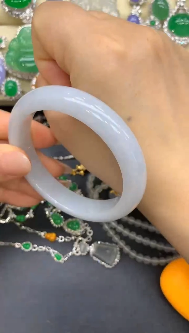 翡翠手镯未镶嵌255-中国好珍宝