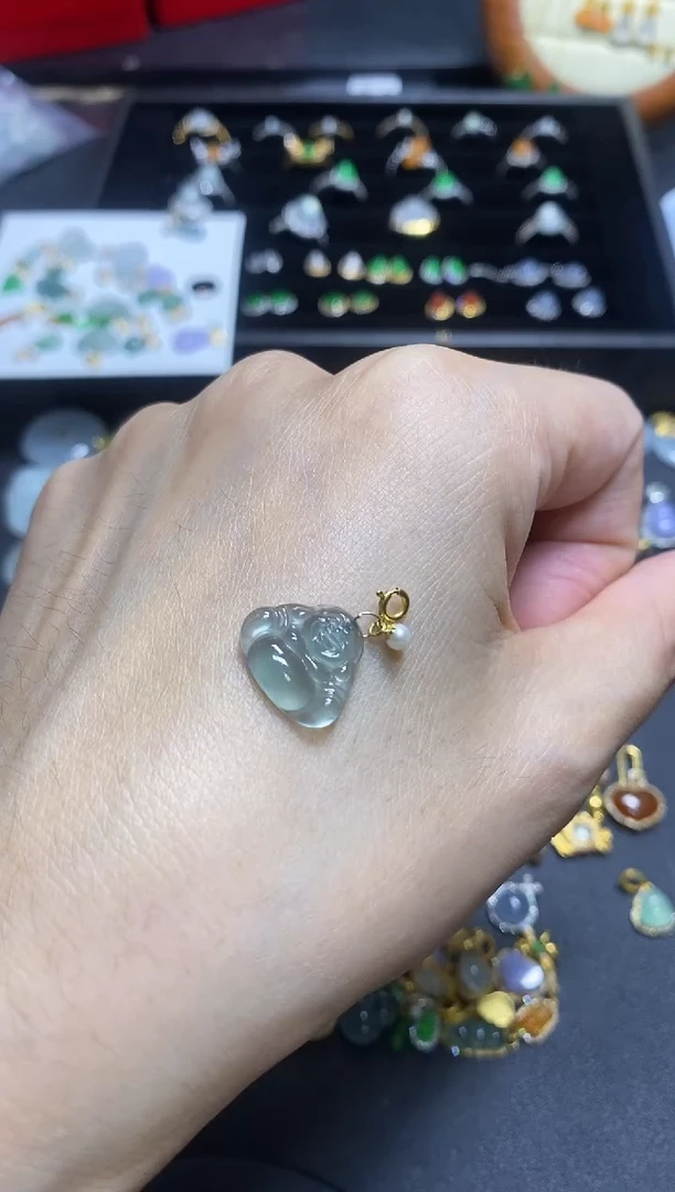 翡翠18K金镶嵌吊坠(不含链)1