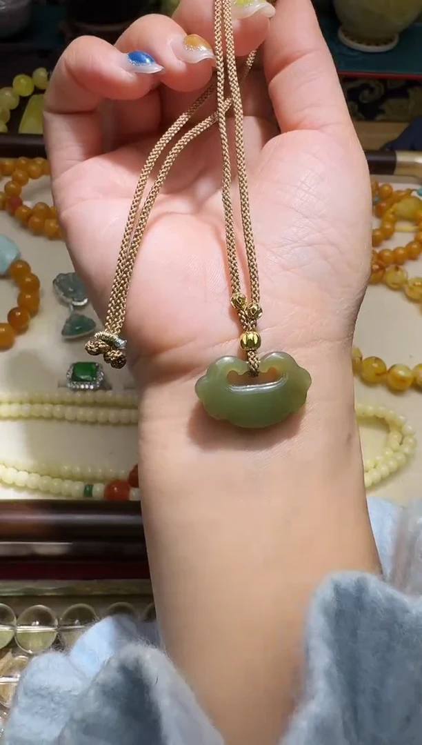 颈饰未镶嵌和田玉多样性发一件 456