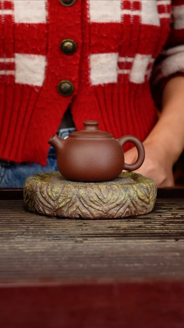 宜兴原矿紫砂壶茶壶宜兴原矿紫砂壶茶壶140C