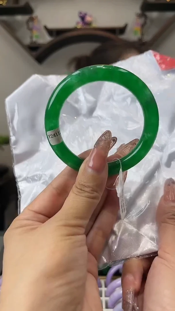 【闪购商品】砖雕闪84 圈口56 独货手镯