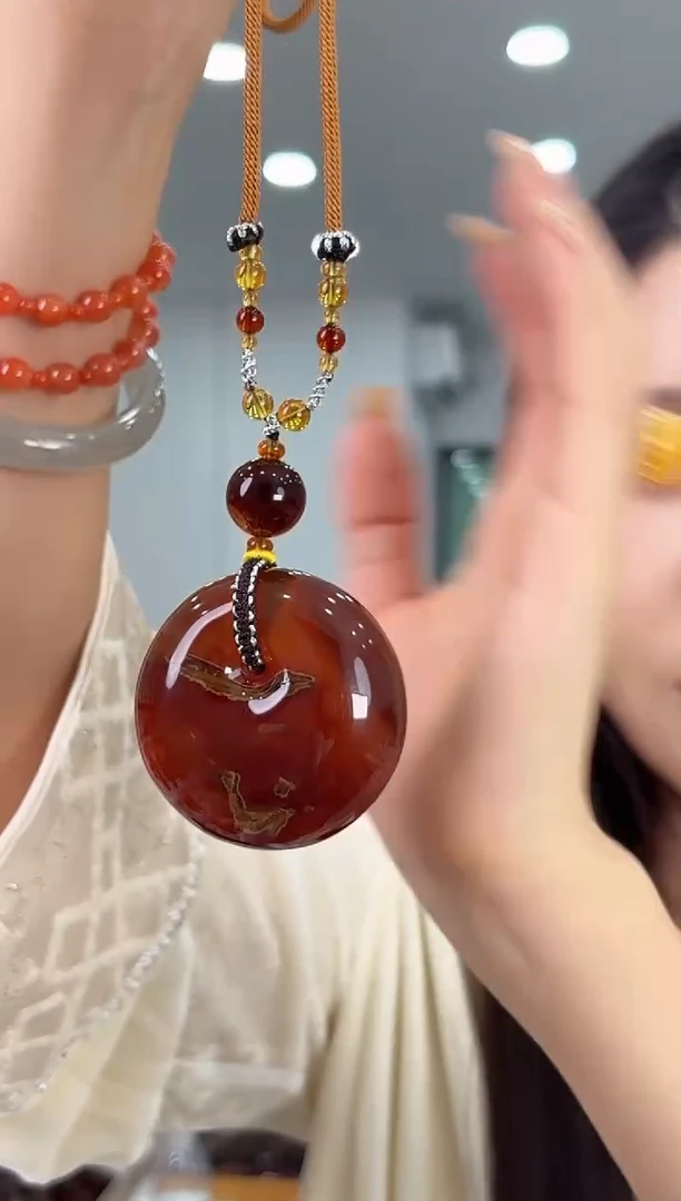 琥珀颈饰未镶嵌0103109