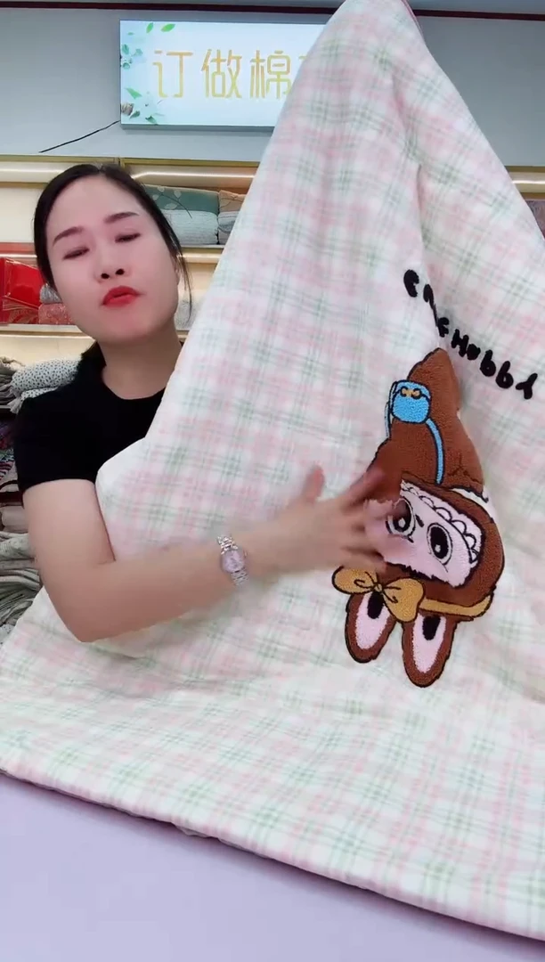 品牌贴布绣纱布夏被