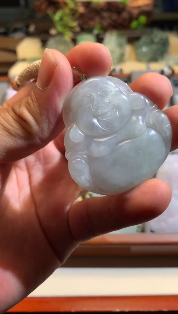 翡翠未镶嵌颈饰6/05/315