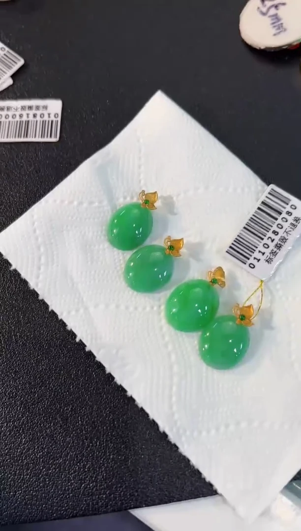 【闪购商品】翡翠颈饰18K金镶嵌缅料A货/多样性发货/一件