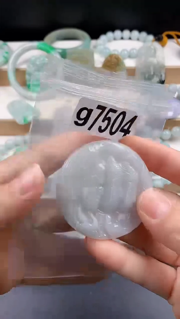 颈饰未镶嵌翡翠颈饰未镶嵌缅甸天然翡翠吊坠
