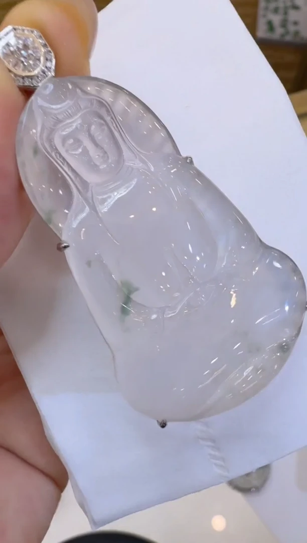 翡翠18K金镶嵌吊坠(不含链)多样性团购发一件