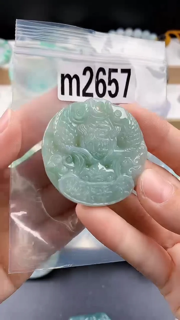 颈饰未镶嵌翡翠@**韩颈饰未镶嵌缅甸天然翡翠吊坠