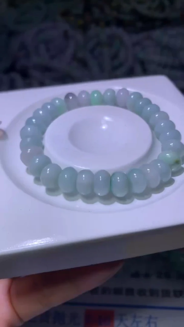 翡翠未镶嵌颈饰忆****1MXX027541
