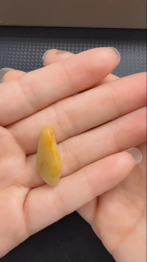 和田玉未镶嵌吊坠(不含链)517