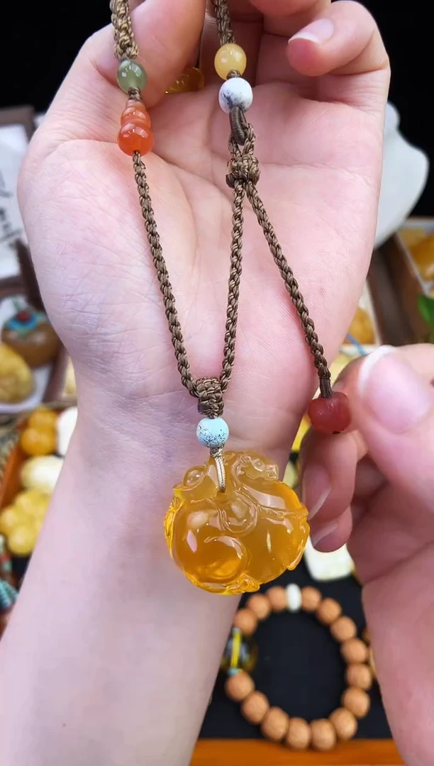 琥珀未镶嵌珠宝奇石皮*柒月