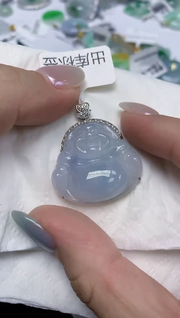 翡翠18K金镶嵌颈饰天然缅甸翡翠A货