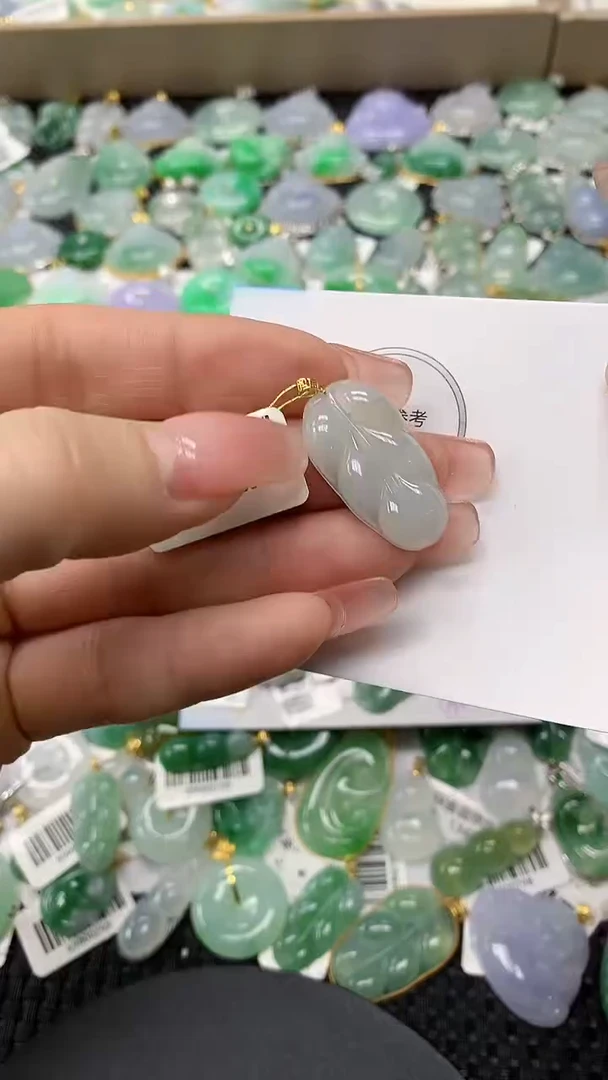 颈饰未镶嵌翡翠a货百元以下同包裹多件发出的只收取一单运费