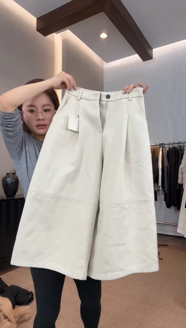 卖****子XUZIYU.小个子定制外套  牛仔裤