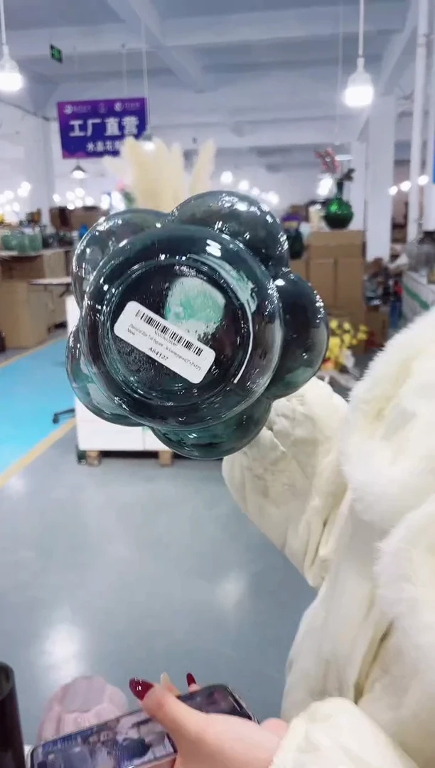 【闪购商品】玻璃私花主义花瓶厂-微瑕--I8ON