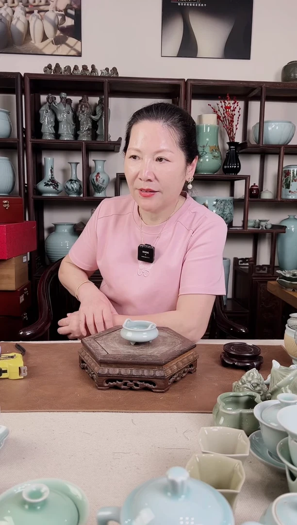 龙泉青瓷 粉青 简式 香炉
