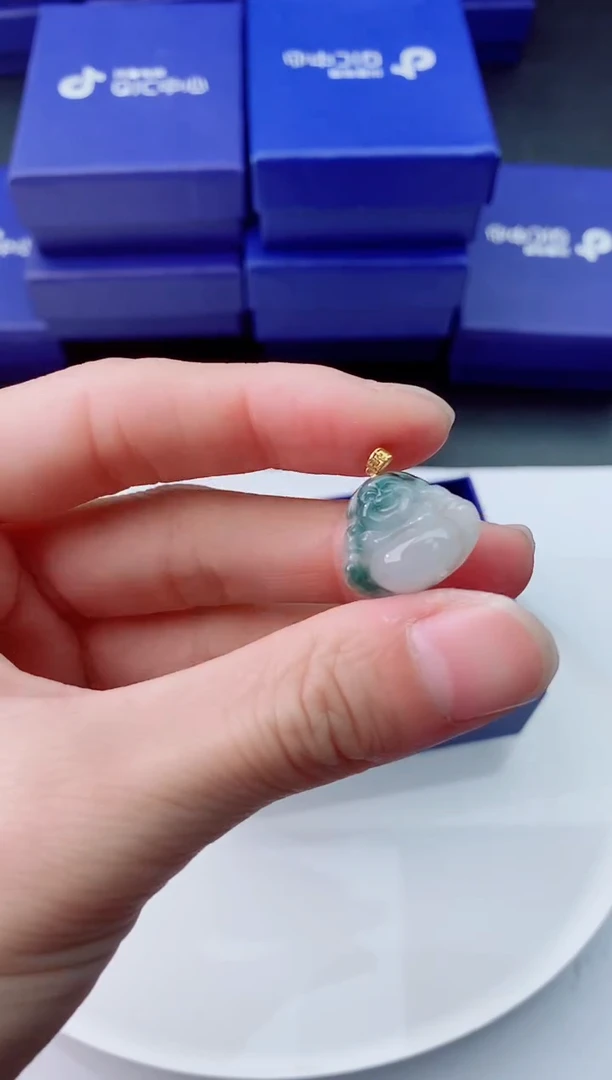 【闪购商品】翡翠颈饰18K金镶嵌