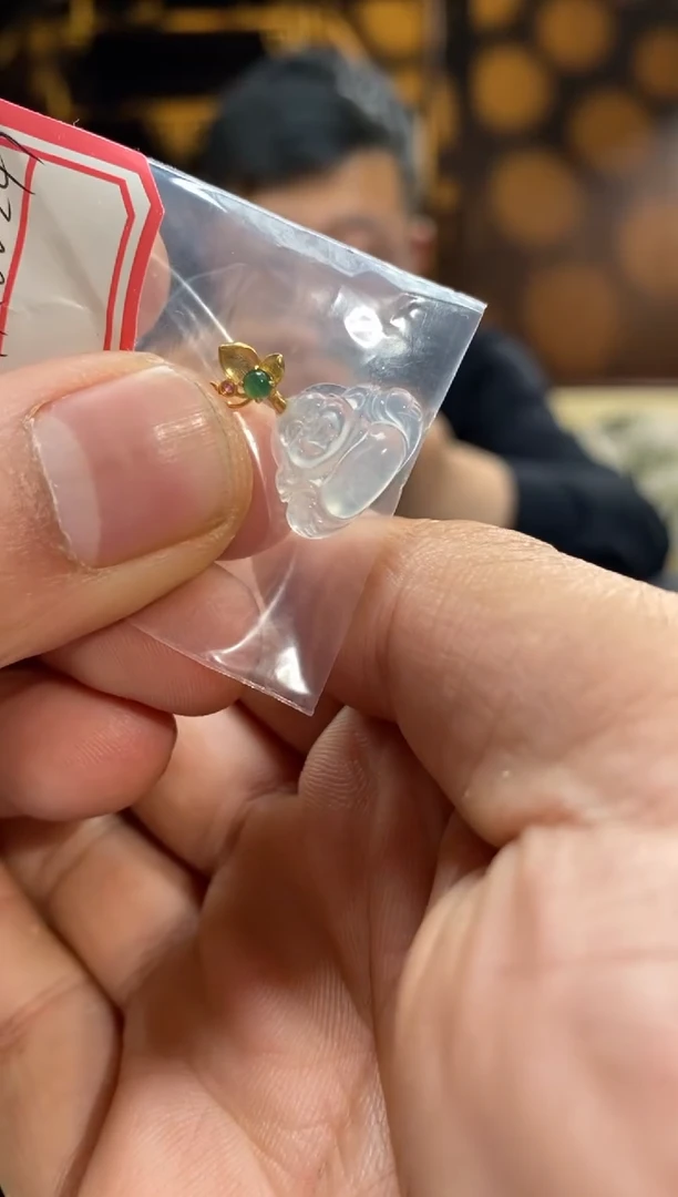 【闪购商品】翡翠吊坠(不含链)18K金镶嵌k00249-天然翡翠a货吊坠