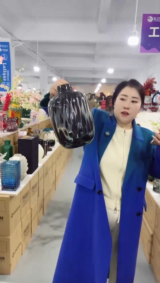 【闪购商品】玻璃UW外贸花瓶微瑕-N3ID