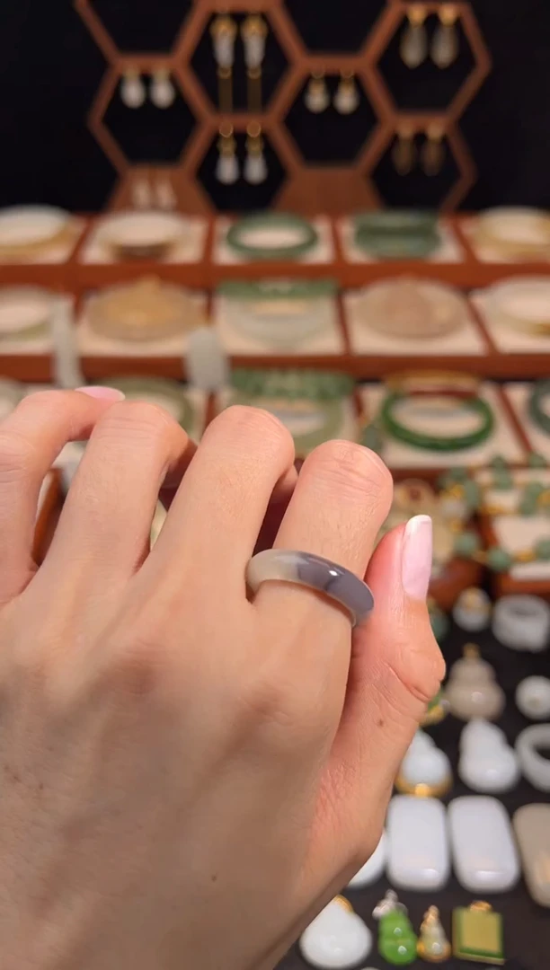 未镶嵌戒指和田玉13