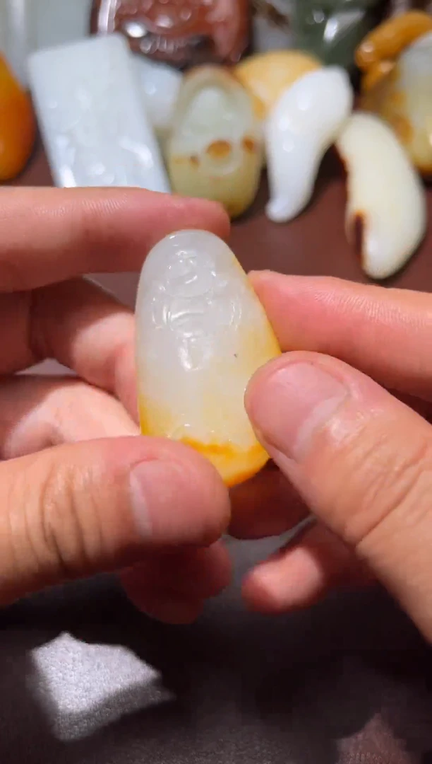 颈饰未镶嵌和田玉高****…和田玉