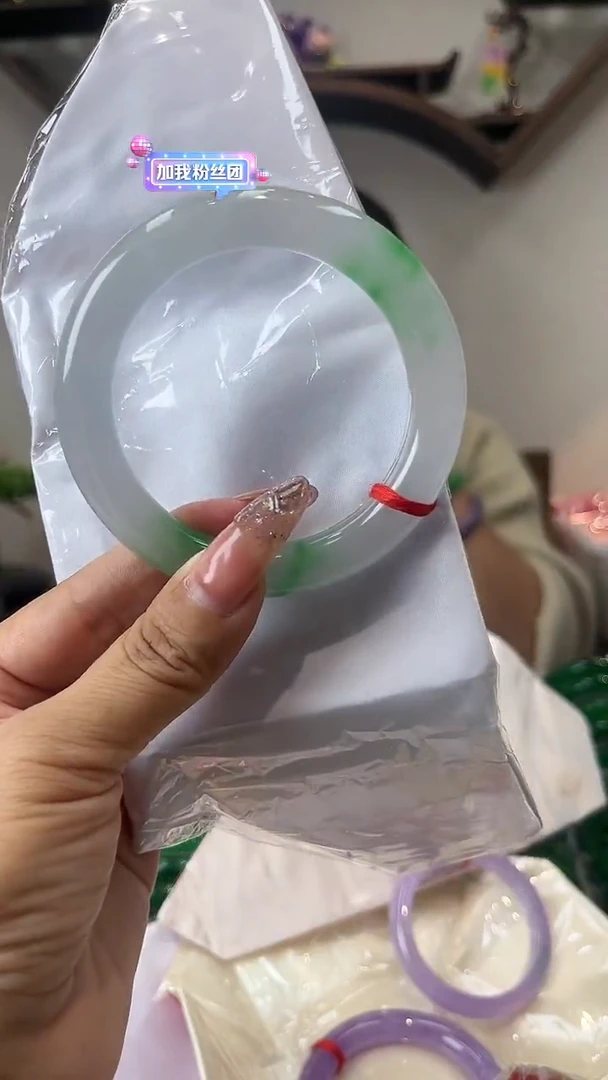 【闪购商品】砖雕a55 圈口58.7 独货手镯