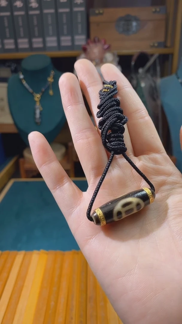 18K金镶嵌颈饰玛瑙/玉髓（覆膜）C08259多样性发一