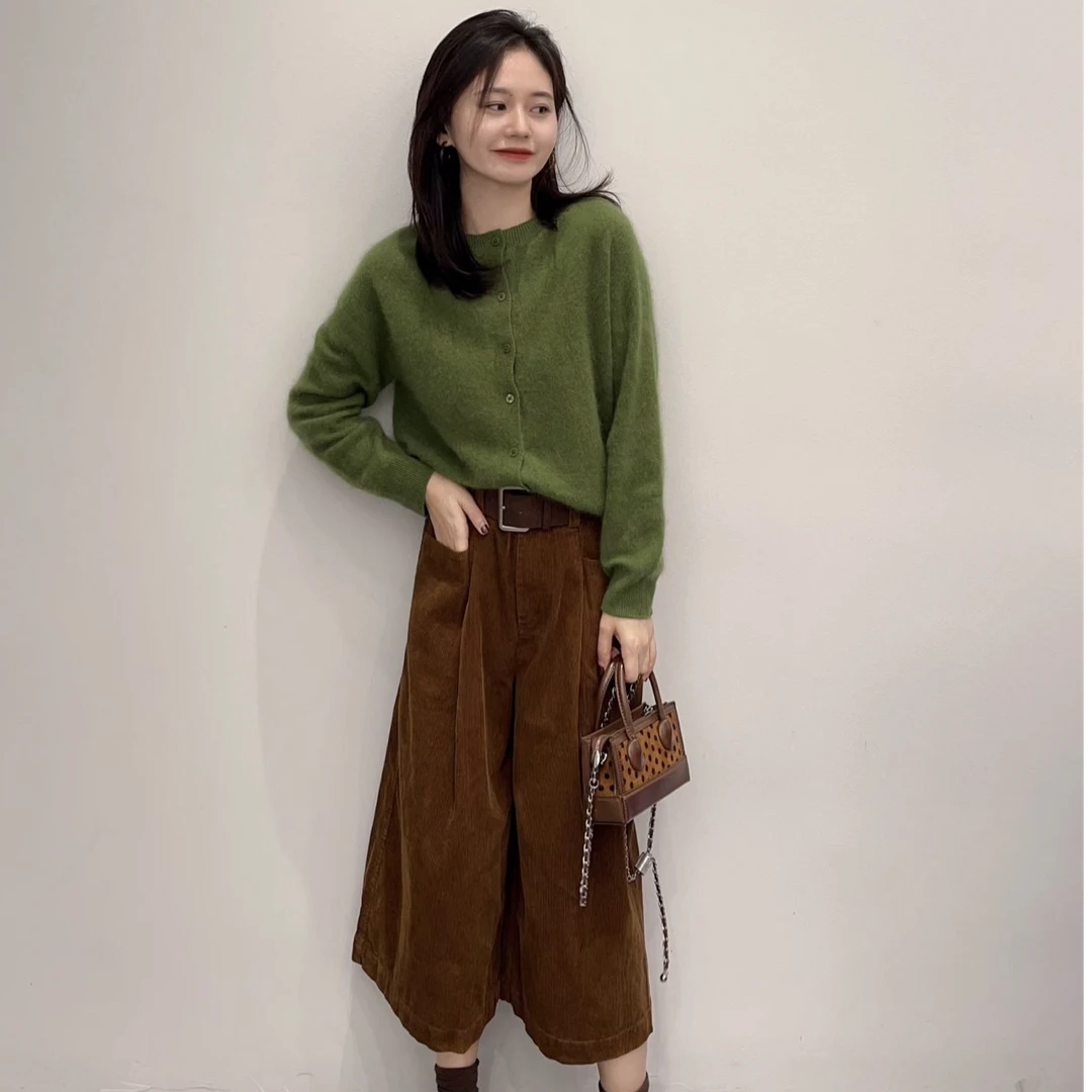 复古港风时尚软糯针织开衫女秋季2025新款设计感上衣百搭阔腿裤子