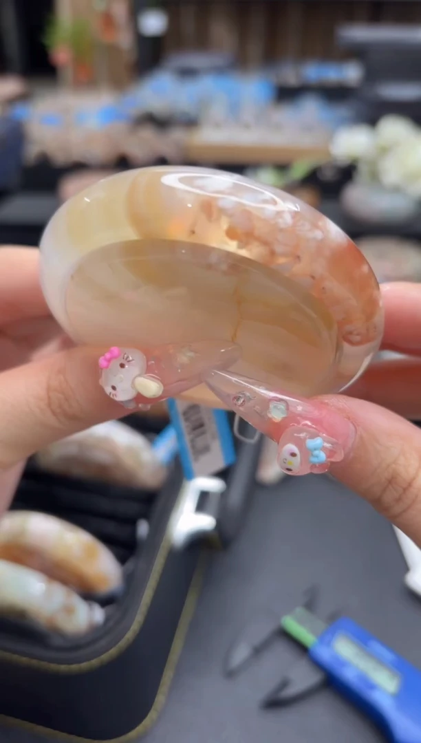 未镶嵌手镯石英质玉50(58圈赠送镯心)