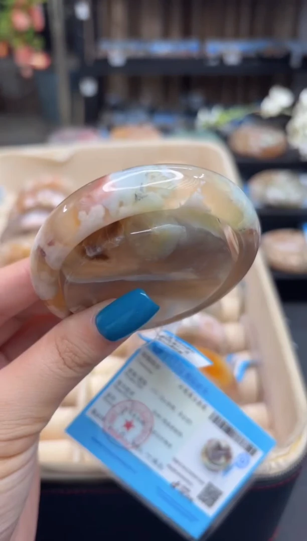 未镶嵌手镯石英质玉703(58圈赠送镯心)